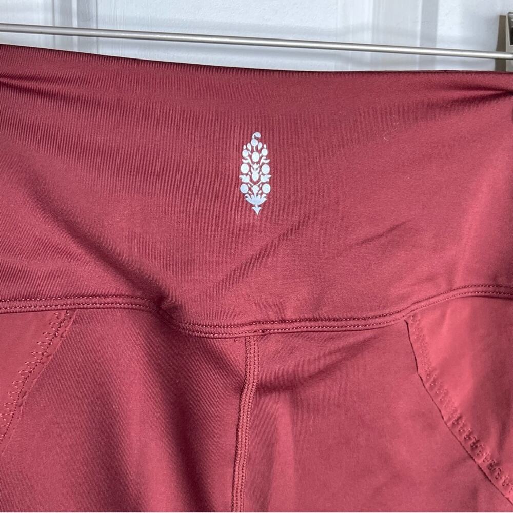 Free People Movement Burnt Red Born To Run High Rise Leggings Size Small - Picture 9 of 9